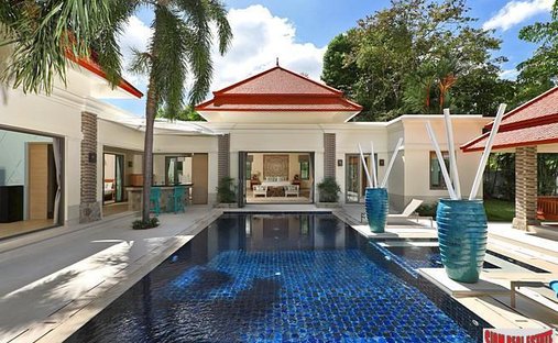 Villa in Choeng Thale, Phuket, Thailand 1