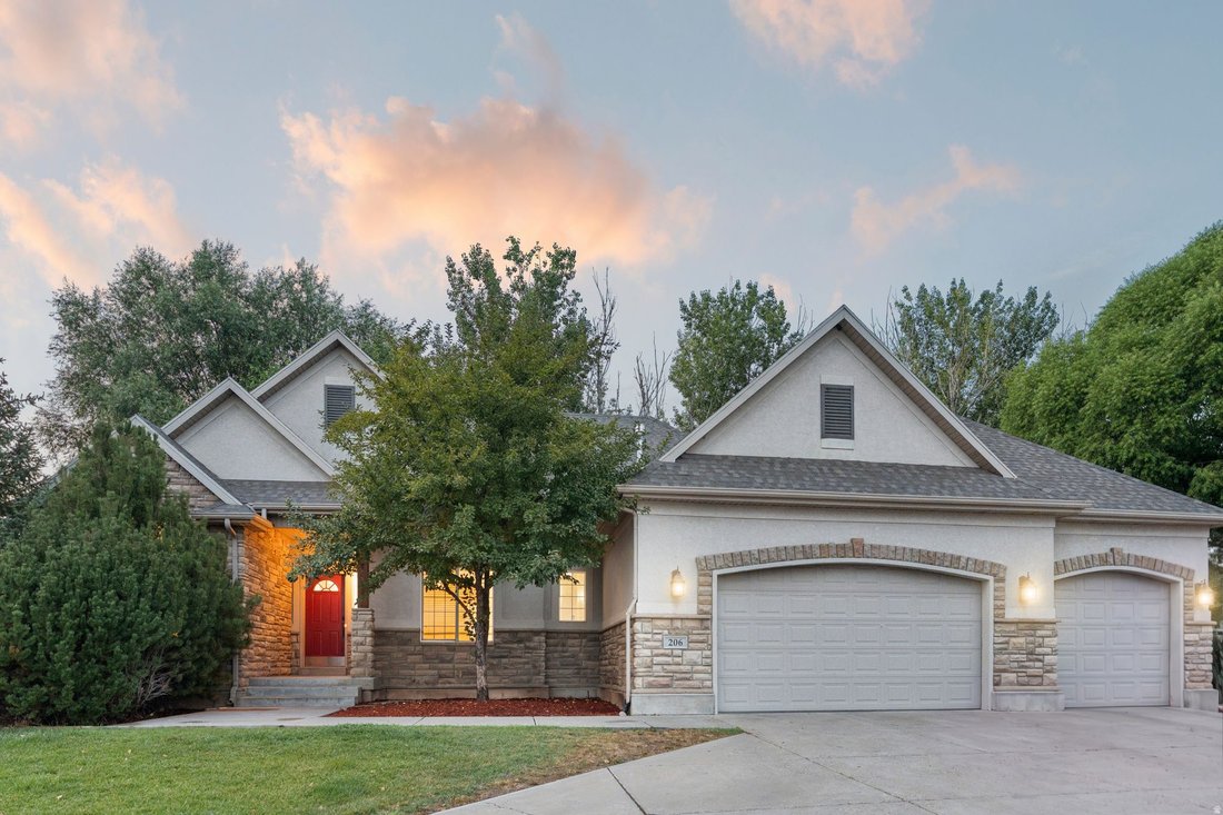 House in Clearfield, Utah, United States 1 - 18459362