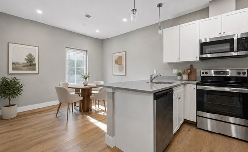 House in Wellesley, Massachusetts, United States 1