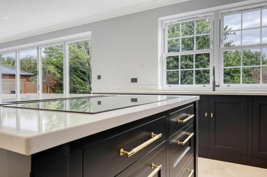 Haus in Epping, England 4 - 18479263