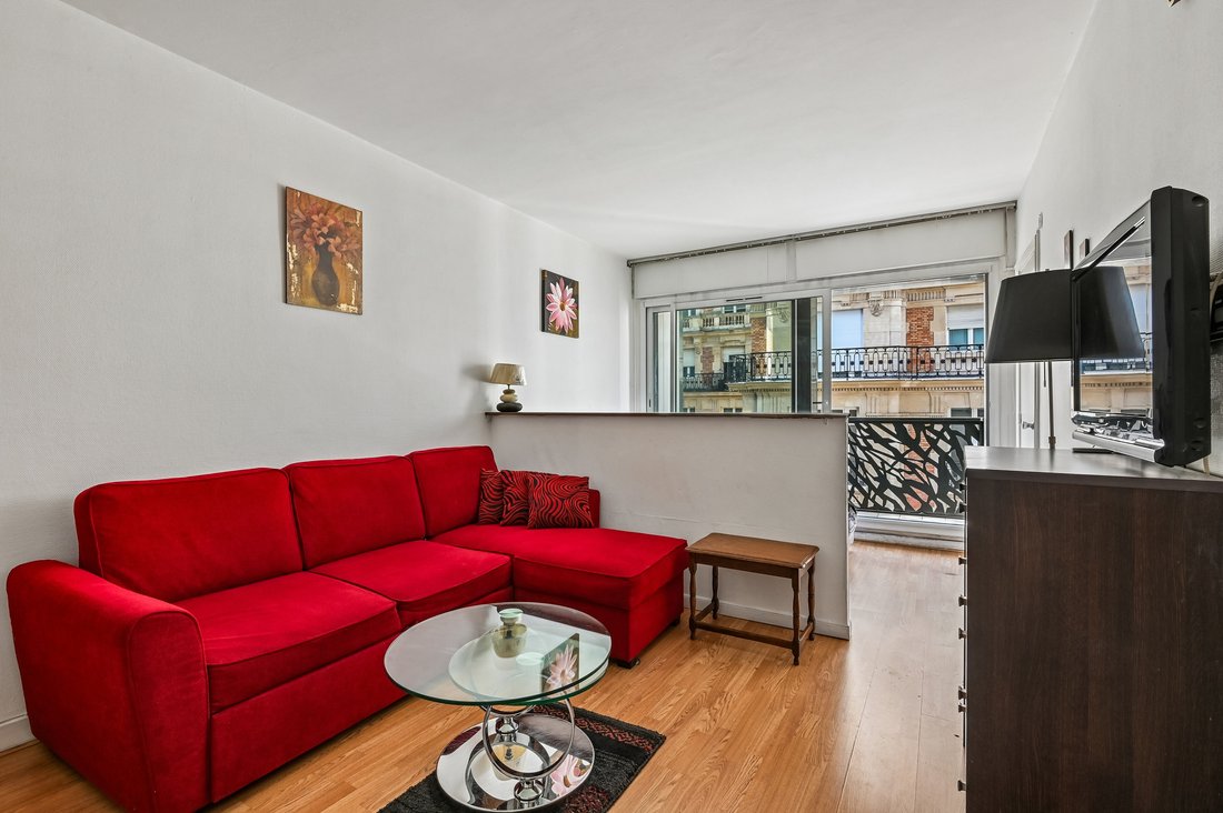 Apartment in Saint Philippe du Roule, Paris 8e Arrondissement, Paris 1 - 18474535
