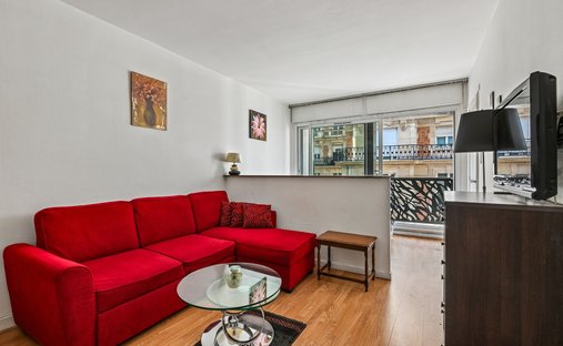Apartment in Saint Philippe du Roule, Paris 8e Arrondissement, Paris 1