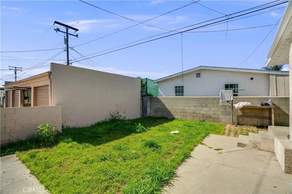 East Los Angeles, California, United States 4 - 18478224