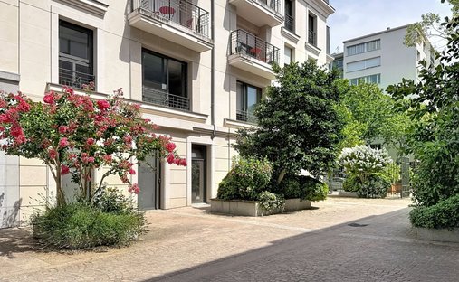 Apartment in Centre Ville, Rueil-Malmaison, France 1