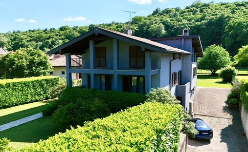 Villa in Dormelletto, Piemont, Italien 1