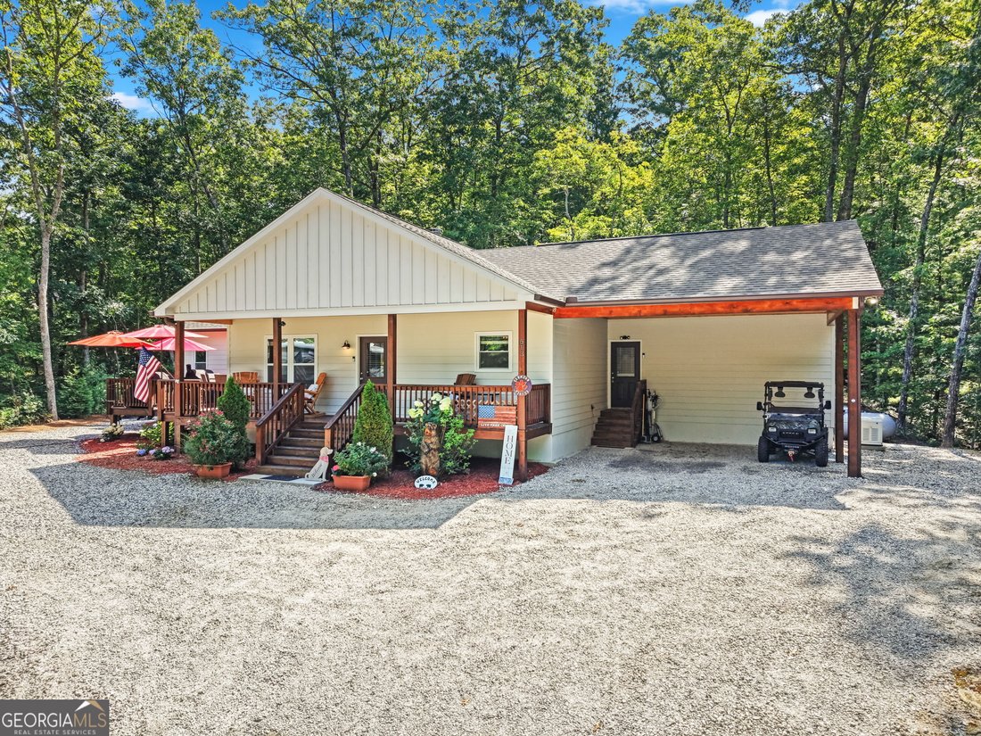 House in Clayton, Georgia, United States 1 - 18431933