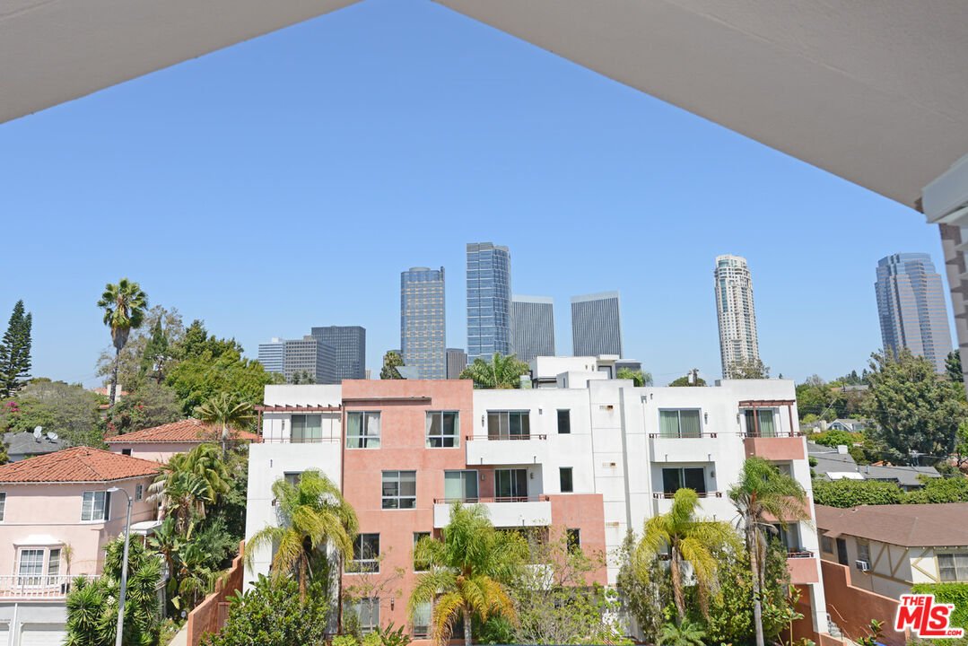 Los Angeles, California, United States 2 - 18479395
