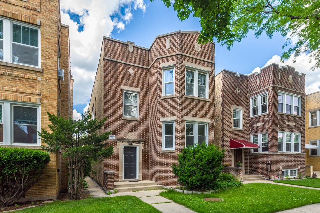 Skokie, Illinois, United States 2 - 18478365