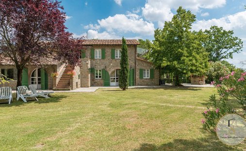 Country House in Center, Arezzo, Tuscany 1
