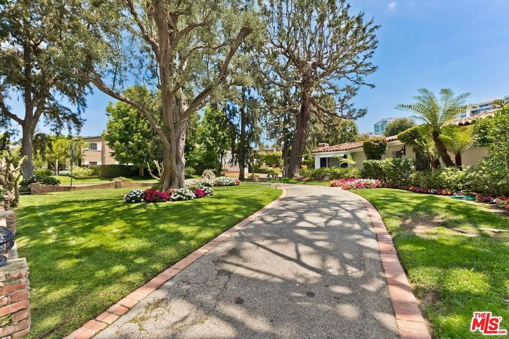 House in Los Angeles, California, United States 1 - 18477937