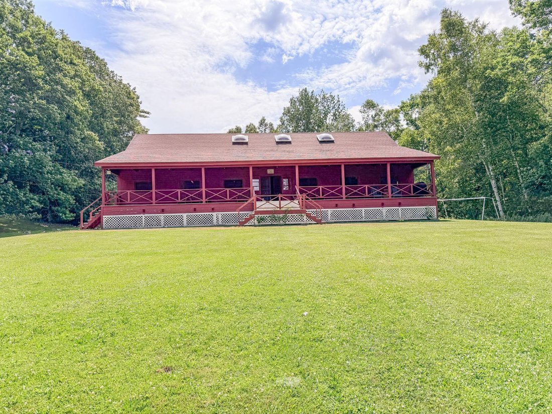 House in Belgrade, Maine, United States 3 - 18480407
