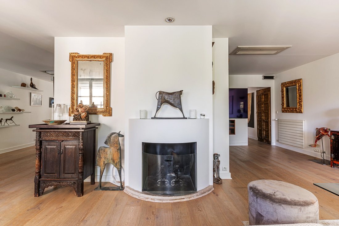 Apartment in Odéon, Paris 6e Arrondissement, Paris 4 - 18480423
