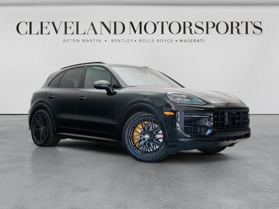 Suv in Canton, OH, United States 1 - 18481264