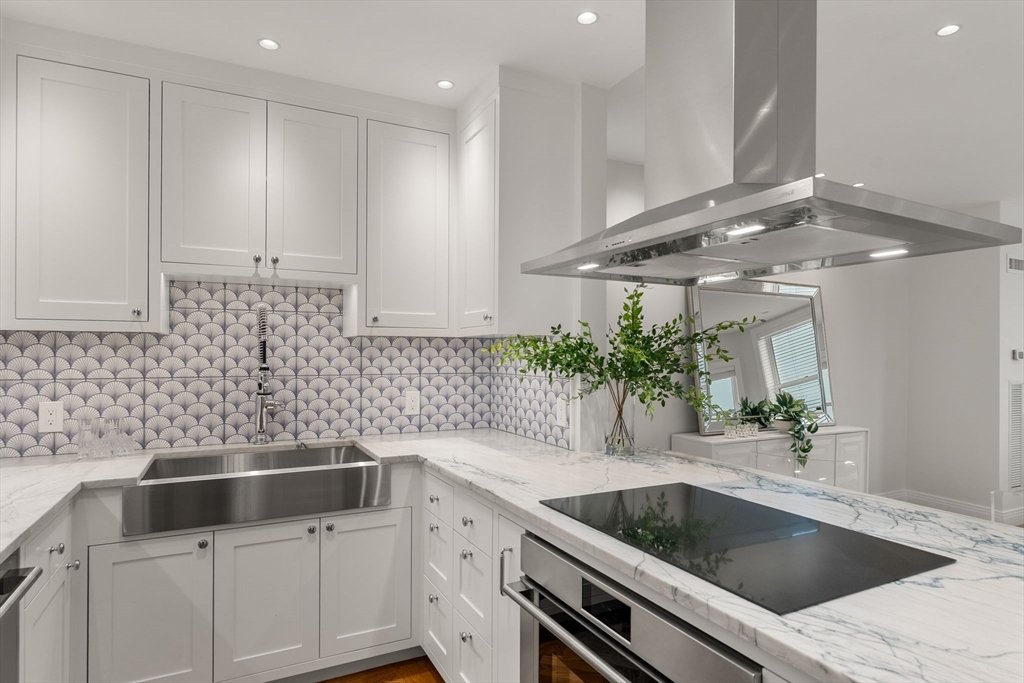 House in Boston, Massachusetts, United States 3 - 18480736
