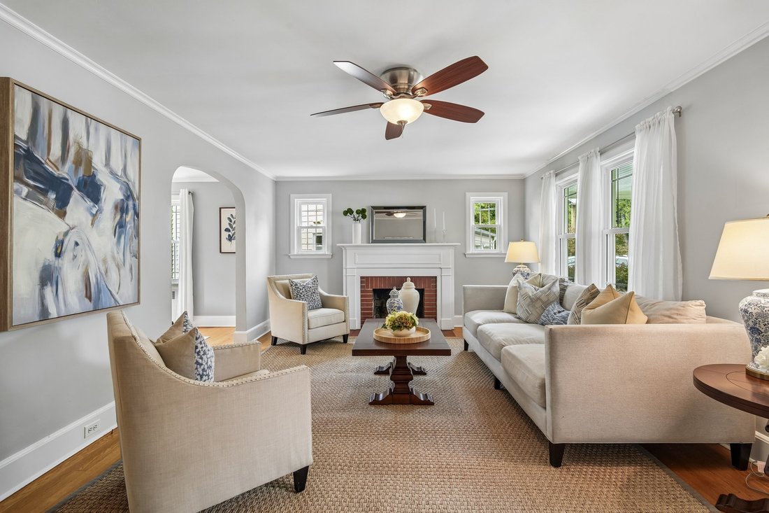 Bloomfield, New Jersey, United States 5 - 18481606