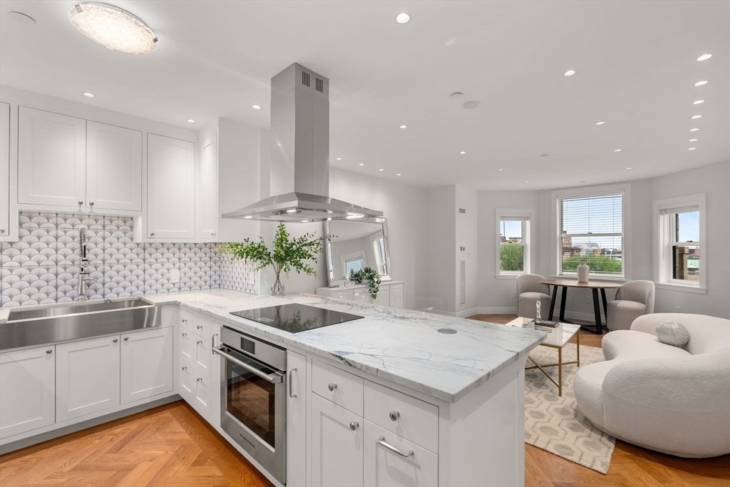 House in Boston, Massachusetts, United States 1 - 18480736