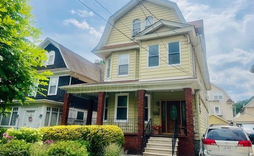 House in New York, New York, United States 1