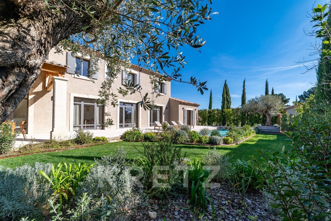 House in Saint-Rémy-de-Provence, Provence-Alpes-Côte d'Azur, France 3 - 18481550