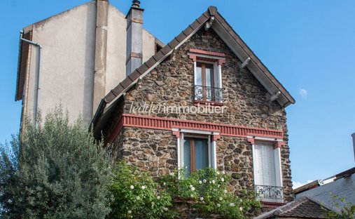 House in Rosiers-Les Puces, Saint-Ouen-sur-Seine, France 1