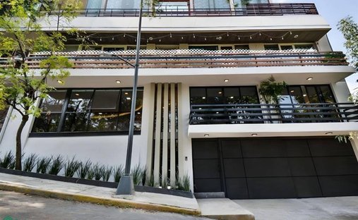 Townhouse in Mexico City, Mexico 1