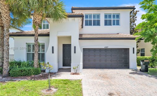 House in Coconut Creek, Florida, United States 1