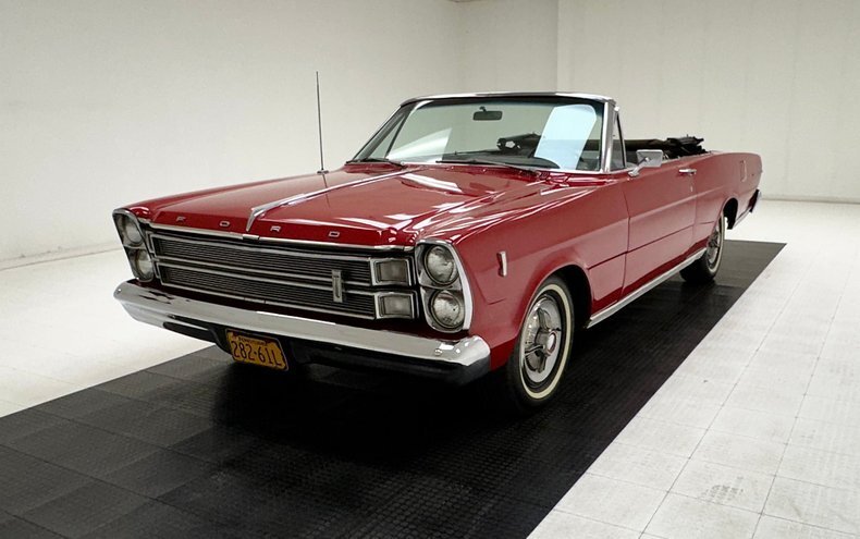 Cabriolet in Morgantown, United States 2 - 18481162