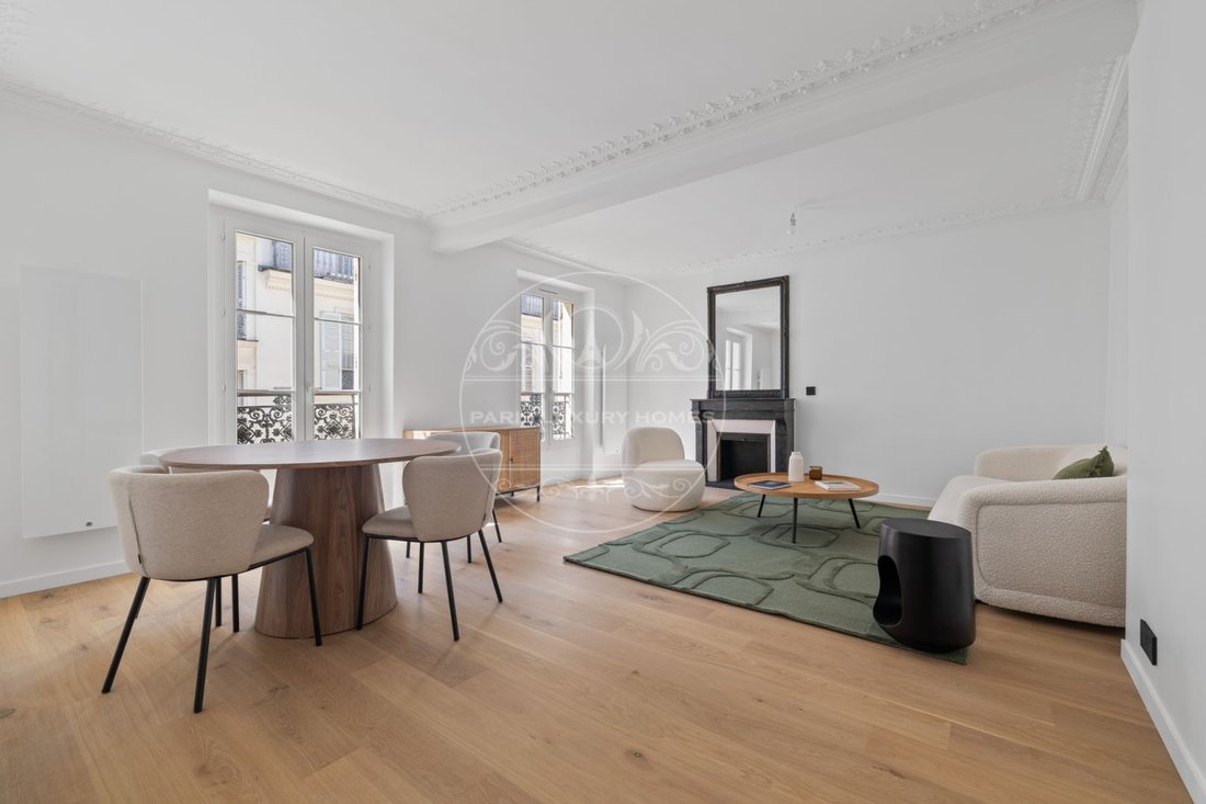Apartment in Palais Royal, Paris 1er Arrondissement, Paris 5 - 18481621