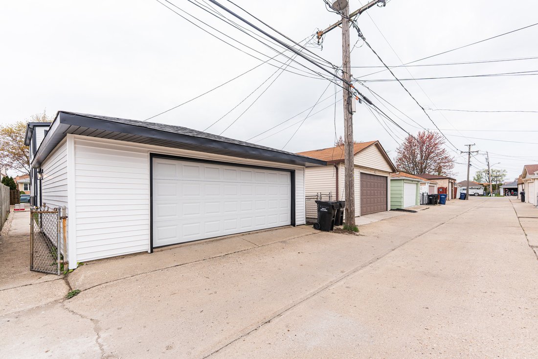 House in Norridge, Illinois, United States 5 - 18481453