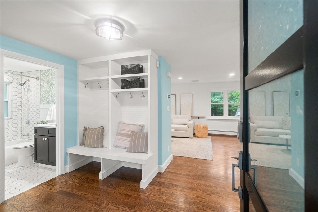 House in Needham, Massachusetts, United States 3 - 18480744