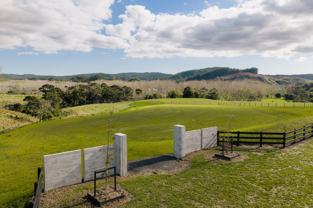 Land in Coatesville, Auckland, New Zealand 4 - 18480697