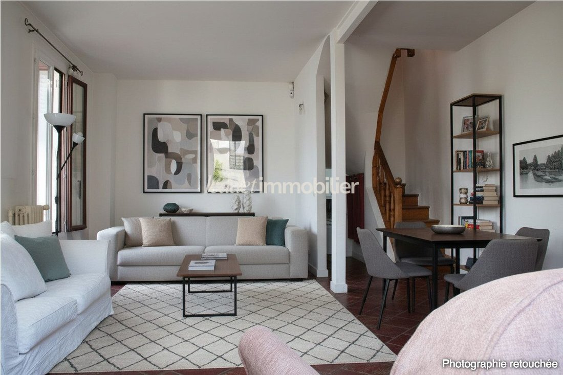 House in Rosiers-Les Puces, Saint-Ouen-sur-Seine, France 2 - 18480804