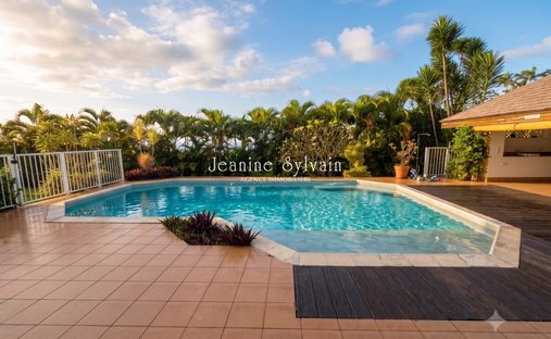 Haus in Faa'a, Inseln über dem Winde, Französisch-Polynesien 1