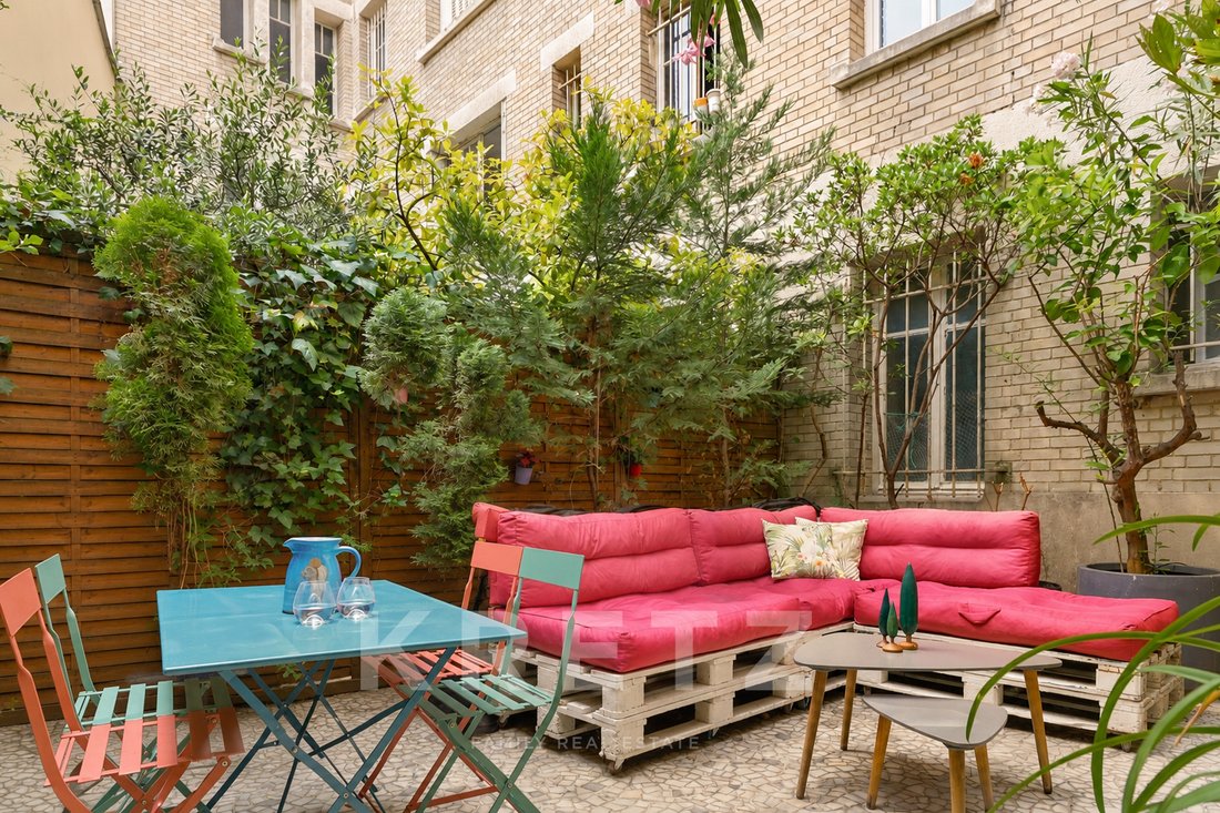 Apartment in Auteuil Sud, Paris 16e Arrondissement, Paris 2 - 18481739