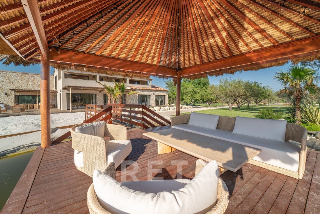 Casa en Eygalières, Provenza-Alpes-Costa Azul, Francia 4 - 18481645