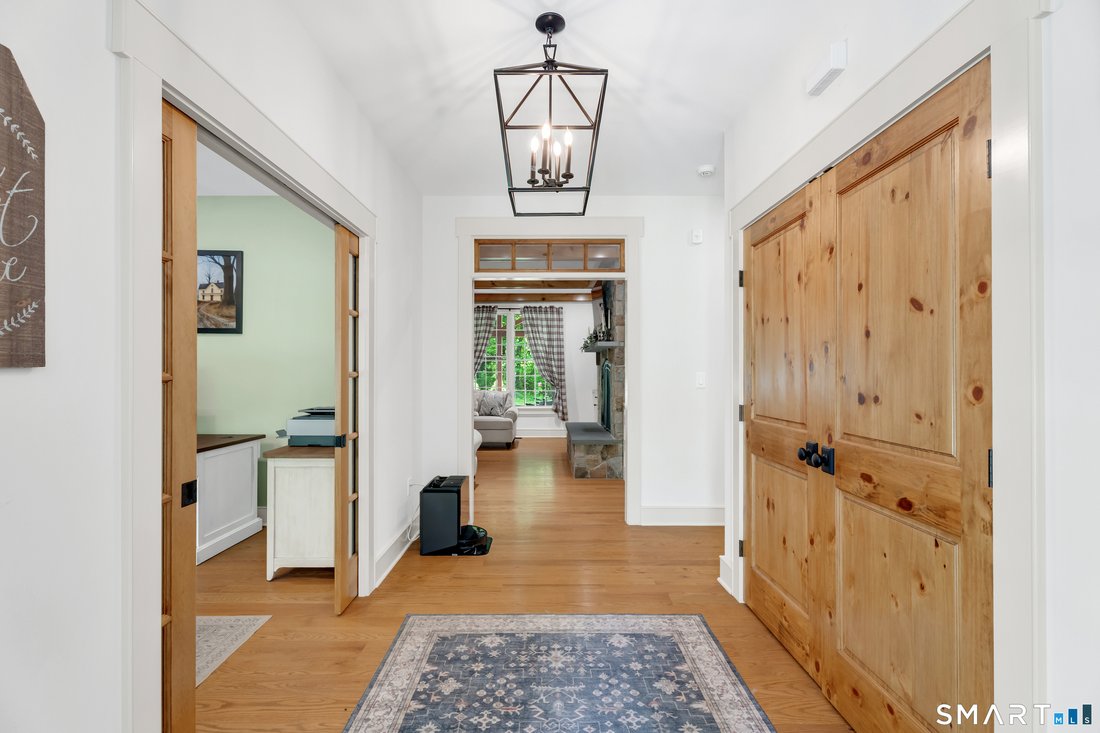 House in Woodbridge, Connecticut, United States 3 - 18480746
