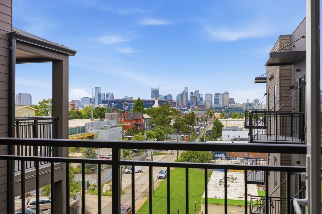 Condo in Nashville, Tennessee, United States 3 - 18425524