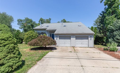 House in Lincoln, Rhode Island, United States 1