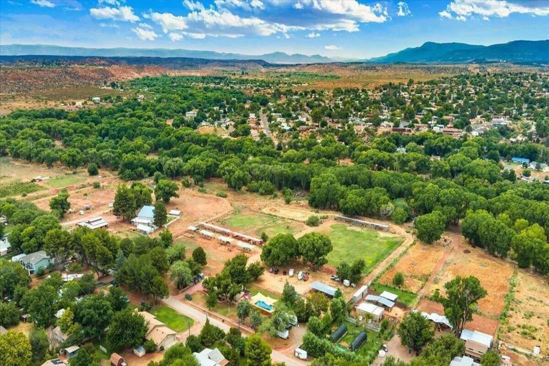 Cottonwood-Verde Village, Arizona, United States 4 - 18481622