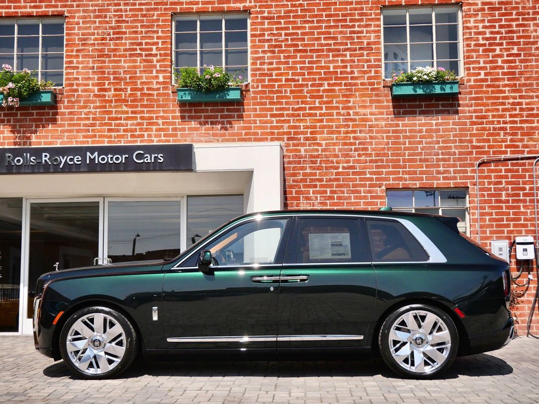 Suv in Beverly Hills, CA, United States 3 - 18481239