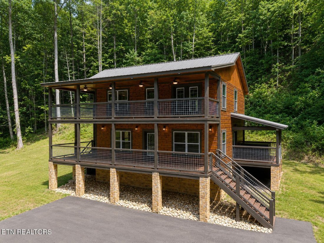 House in Sevierville, Tennessee, United States 1 - 18481533