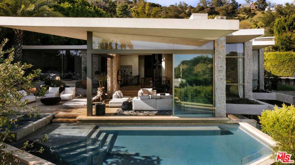 House in Los Angeles, California, United States 3 - 18481207