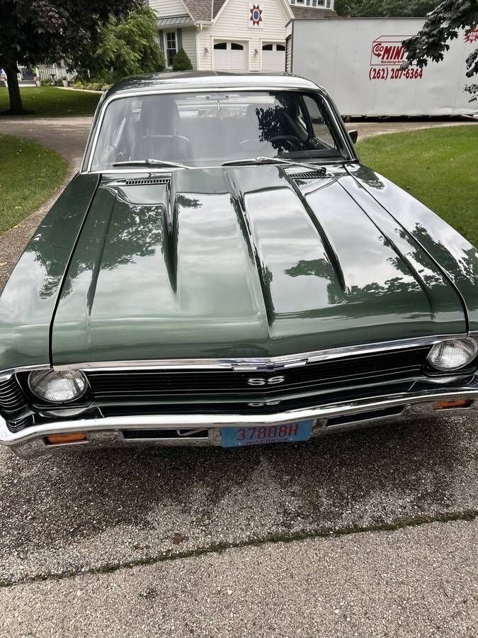 Coupe in Glendale, United States 1 - 18481227