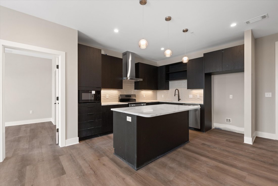 Condo in Nashville, Tennessee, United States 5 - 18481348