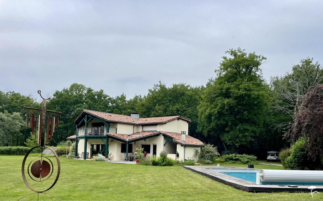 House in Saint-Symphorien, Nouvelle-Aquitaine, France 3 - 18480784
