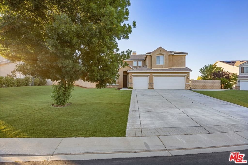 House in Palmdale, California, United States 3 - 18481215