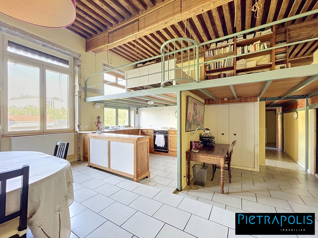 Apartment in Croix Rousse-Gros Caillou, Lyon 4e Arrondissement, Lyon 5 - 18480999