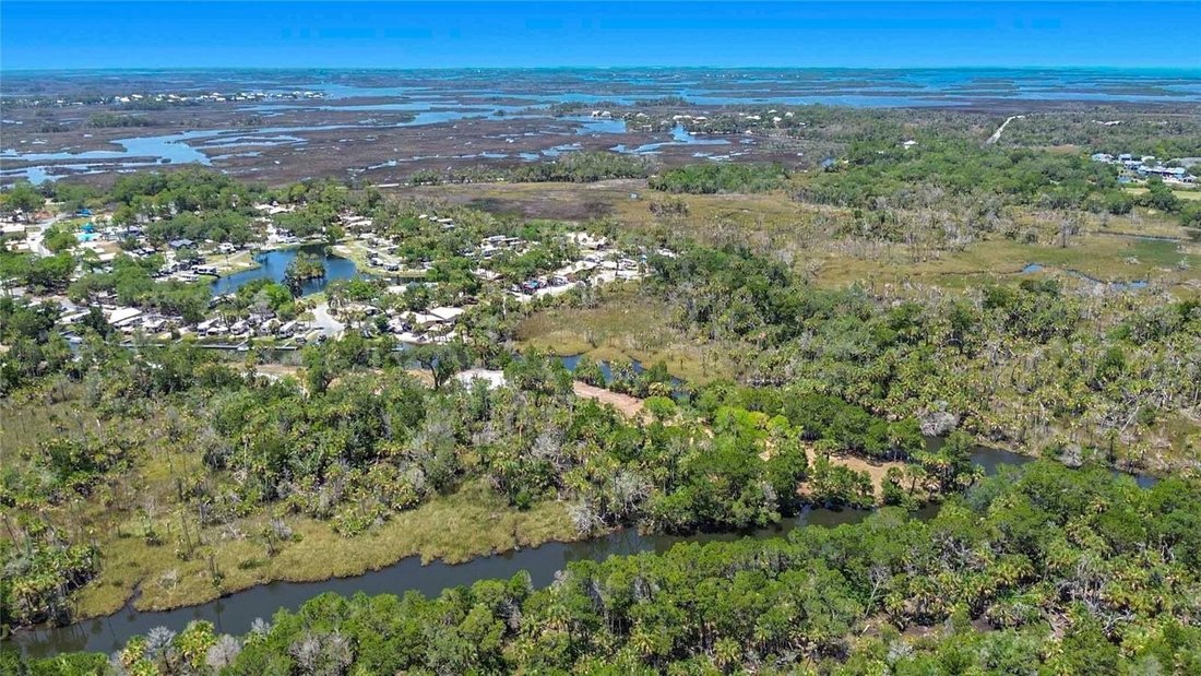 Land in Crystal River, Florida, United States 5 - 18481628