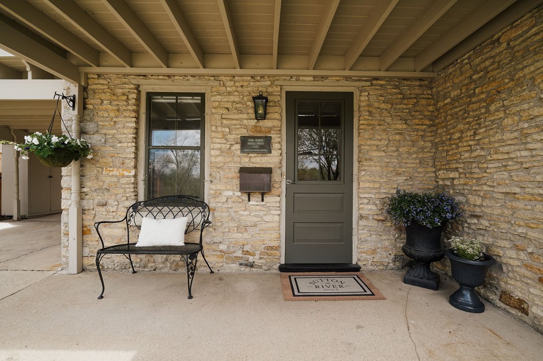 House in Geneva, Illinois, United States 2 - 18481436