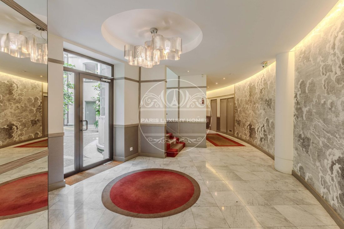 Apartment in Palais Royal, Paris 1er Arrondissement, Paris 3 - 18481647