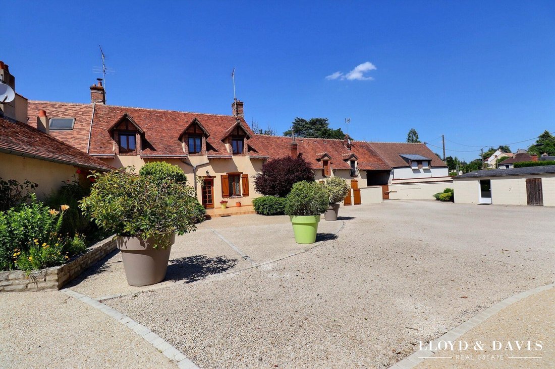 House in Nogent-sur-Vernisson, Centre-Val de Loire, France 1 - 18247072